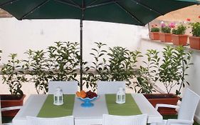 Giluma Home